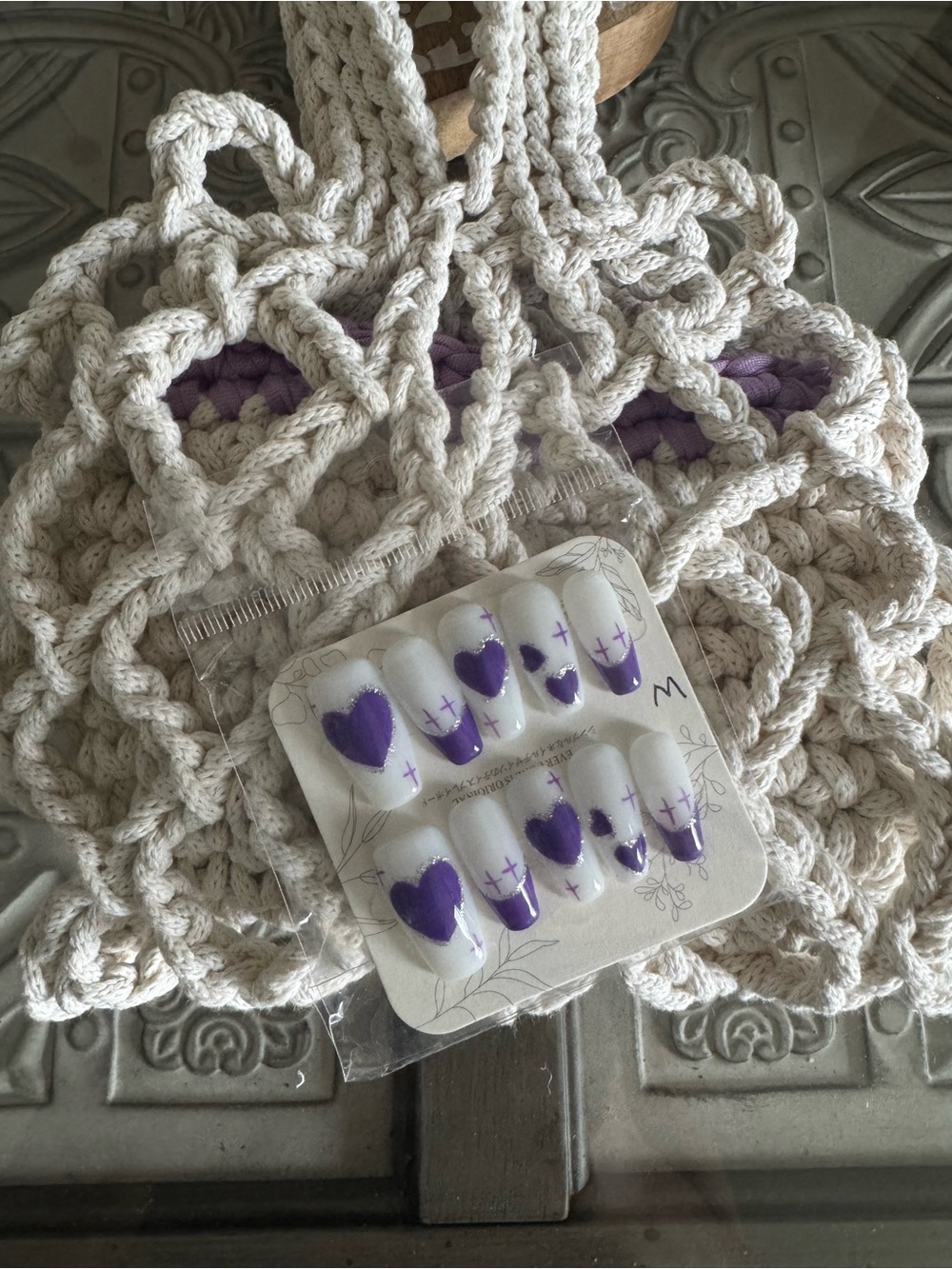 Bonita Bolso Hand-Crocheted Cream and Purple Women’s Net Tote by Yvonne - Picture 7 of 9